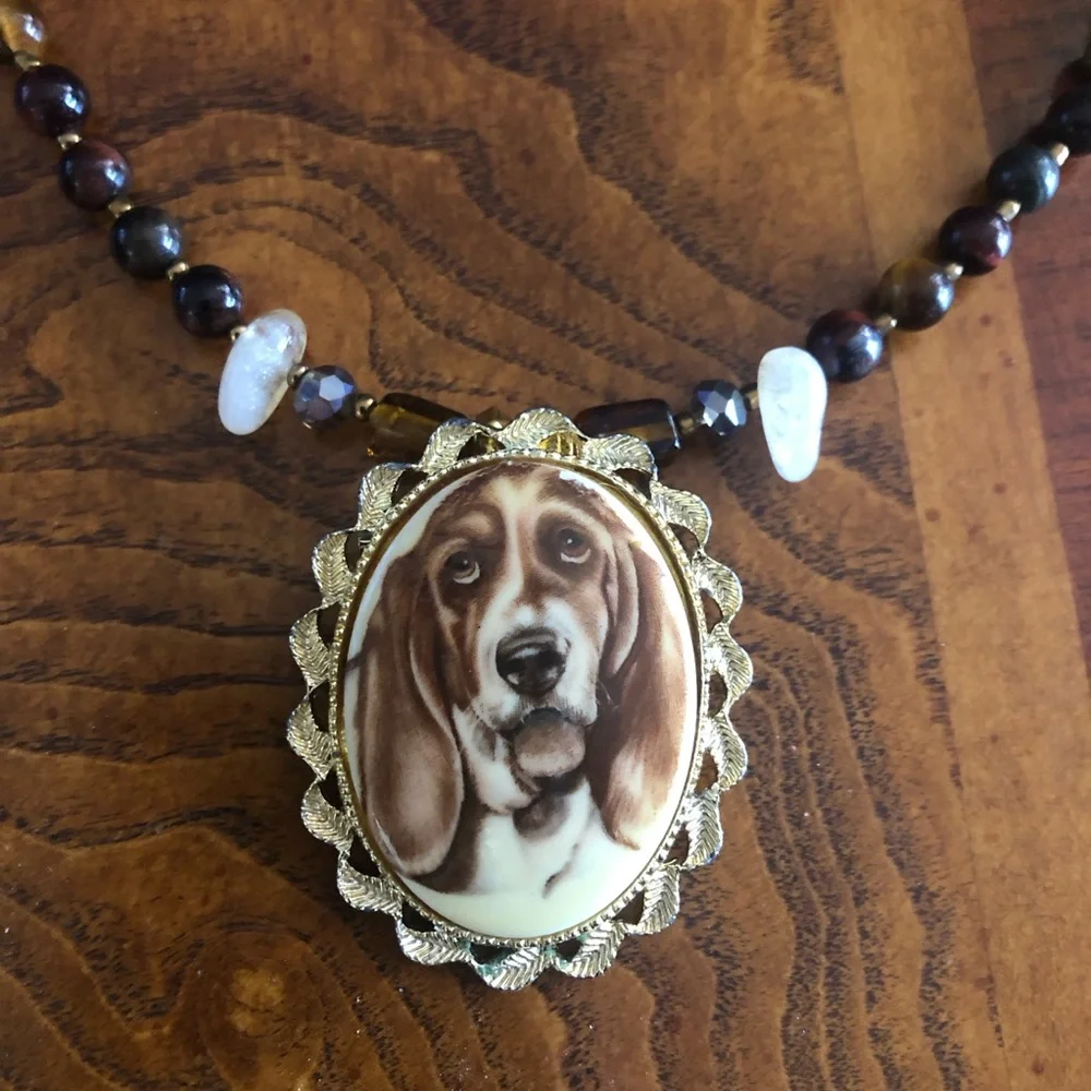 Handcrafted hound dog cameo natural stone bulls eye citrine necklace